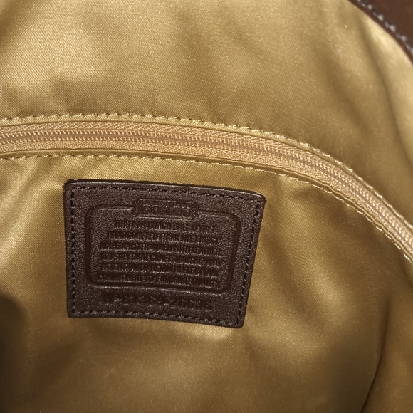 Coach purse - Picture 5 of 15